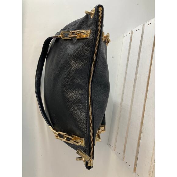 MICHAEL KORS, LARGE BLACK PEBBLED LEATHER HANDBAG - Picture 8 of 16